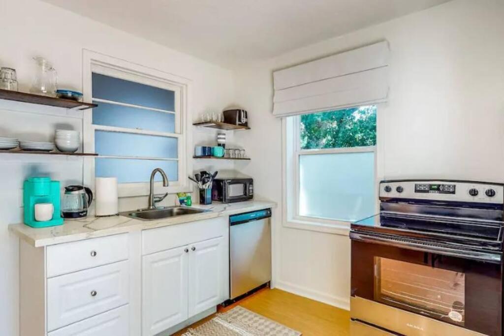 Private, Quiet-Close To Dwntn Pensacola, Stadium, Beaches Villa Exteriör bild